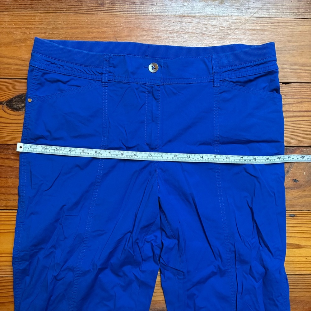 Chico's Blue Cropped Pants, EUC, 2.5 L 14 - Picture 5 of 10
